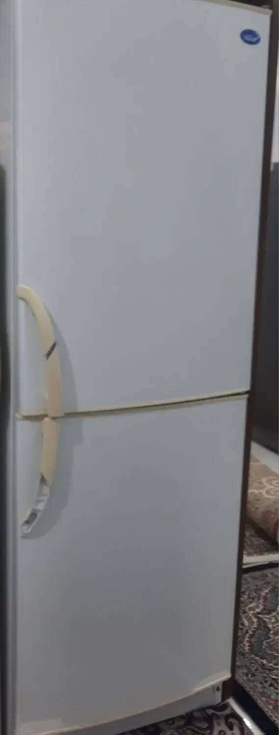 یخچال|یخچال و فریزر|قم, قلعه کامکار|دیوار