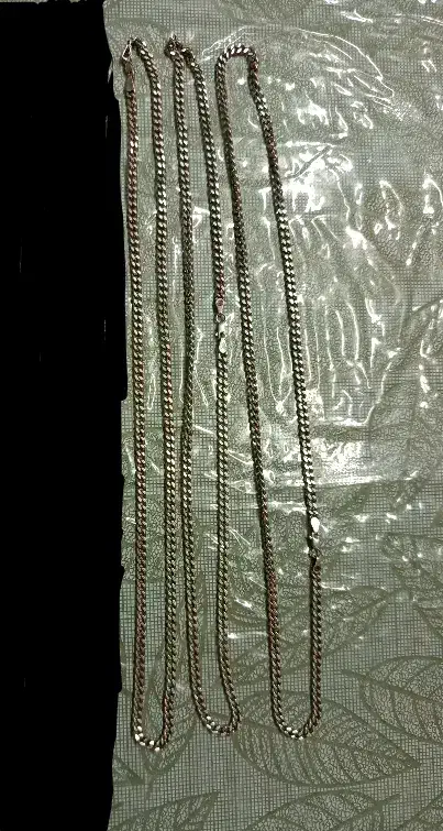 گردنبند نقره|جواهرات|ری, سرتخت|دیوار