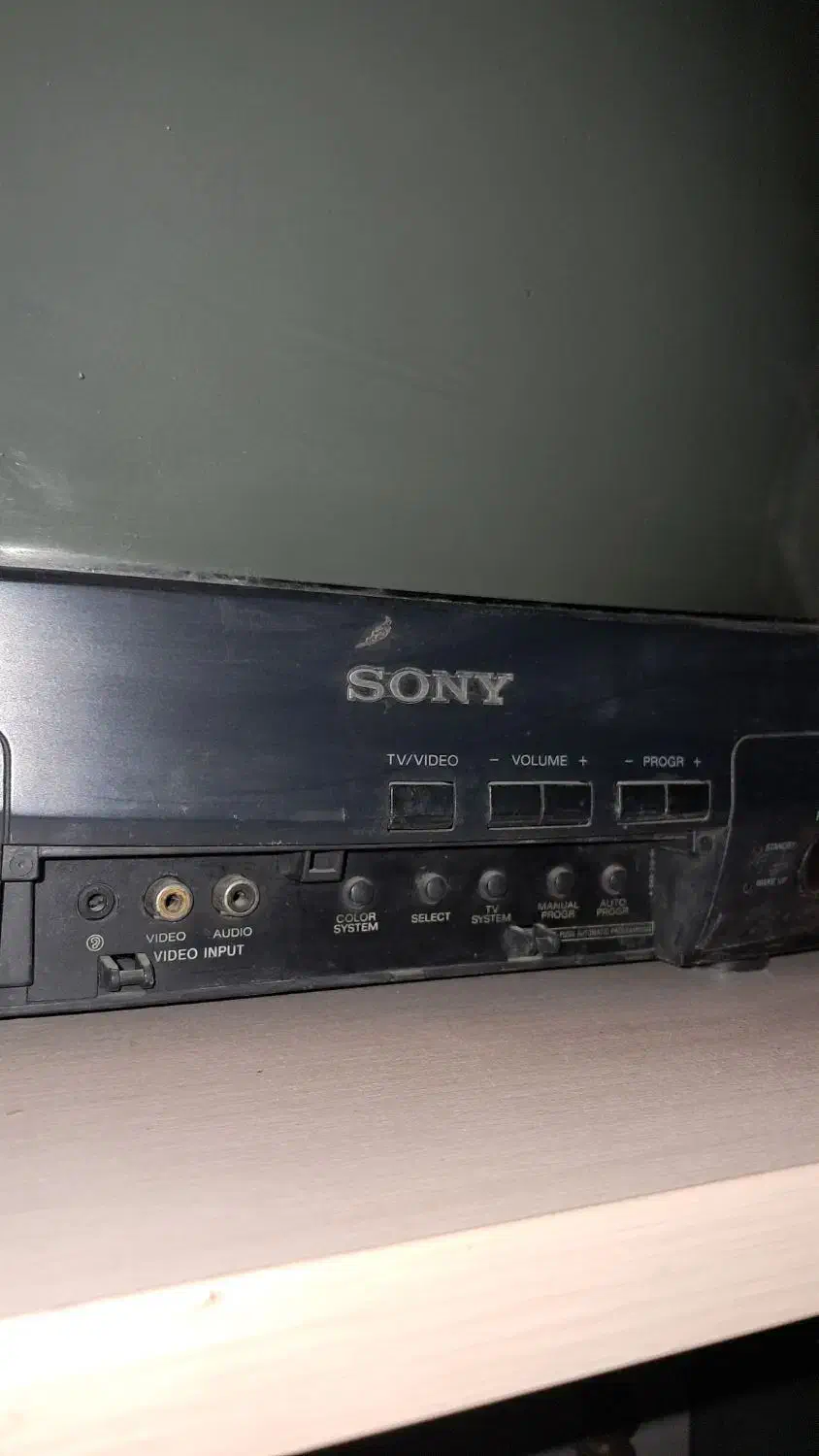 تلوییون ۱۴ اینچ سونی|تلویزیون و پروژکتور|چهاردانگه (تهران), |دیوار