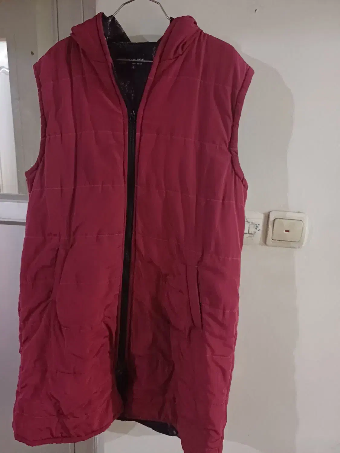 پافر|لباس|شاهین‌شهر, خبرنگار|دیوار