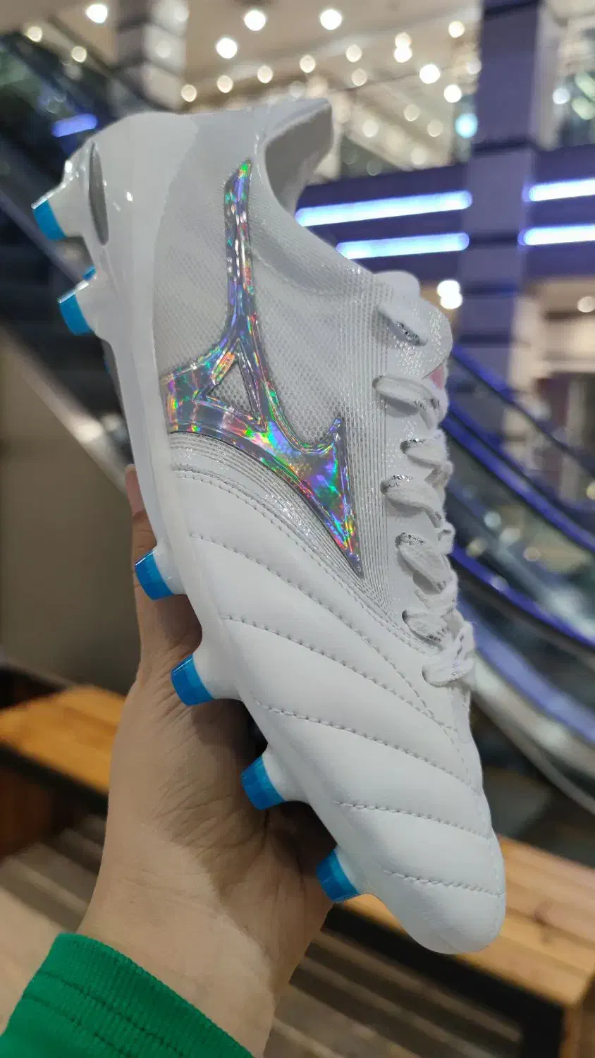 کفش فوتبالی میزانو|کیف، کفش، کمربند|اردبیل, |دیوار