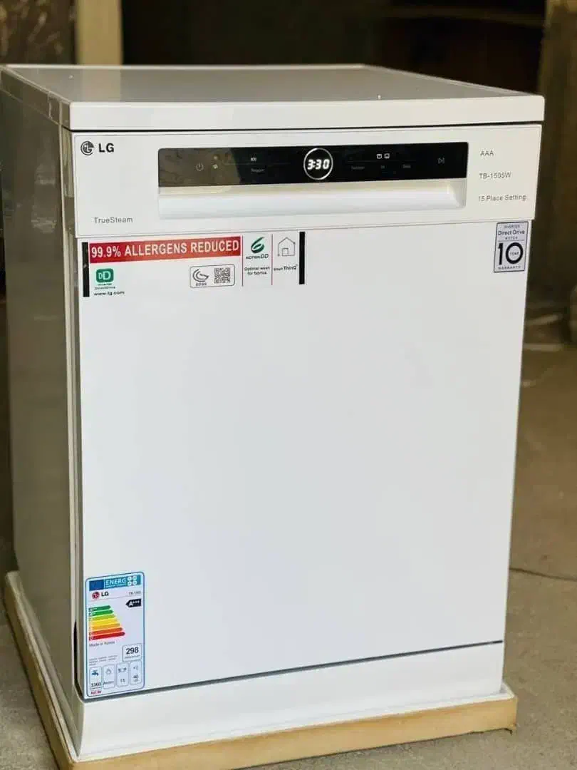 ماشین لباسشویی درحلواتومات 7کیلو دووکره ای|ماشین لباسشویی و خشک‌کن لباس|میناب, |دیوار