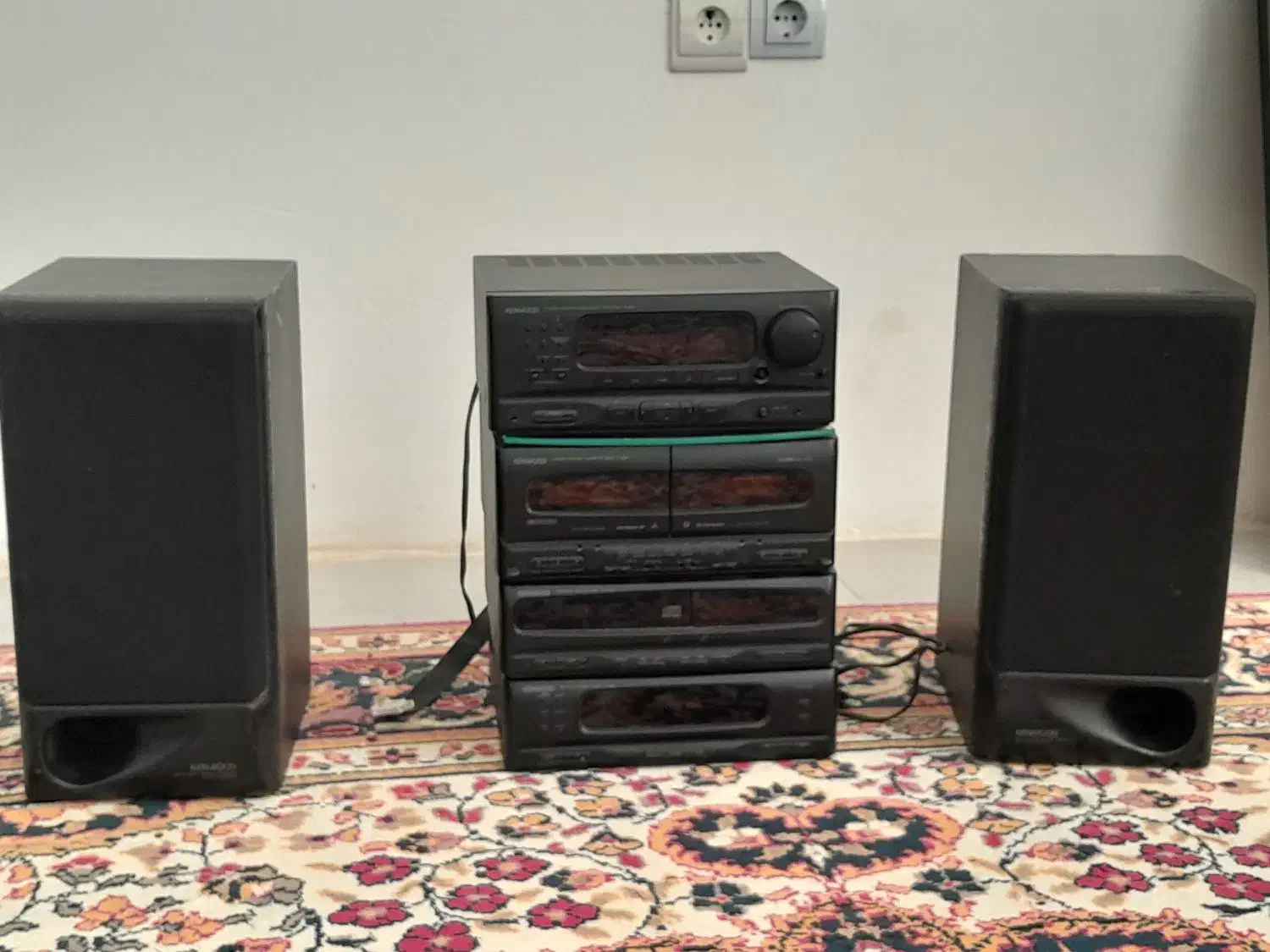 فروش ضبط صوت ژاپنی اصل با برق ۱۱۰ همراه دوتا باند|صوتی و تصویری|شیراز, باغشهر اهل بیت|دیوار