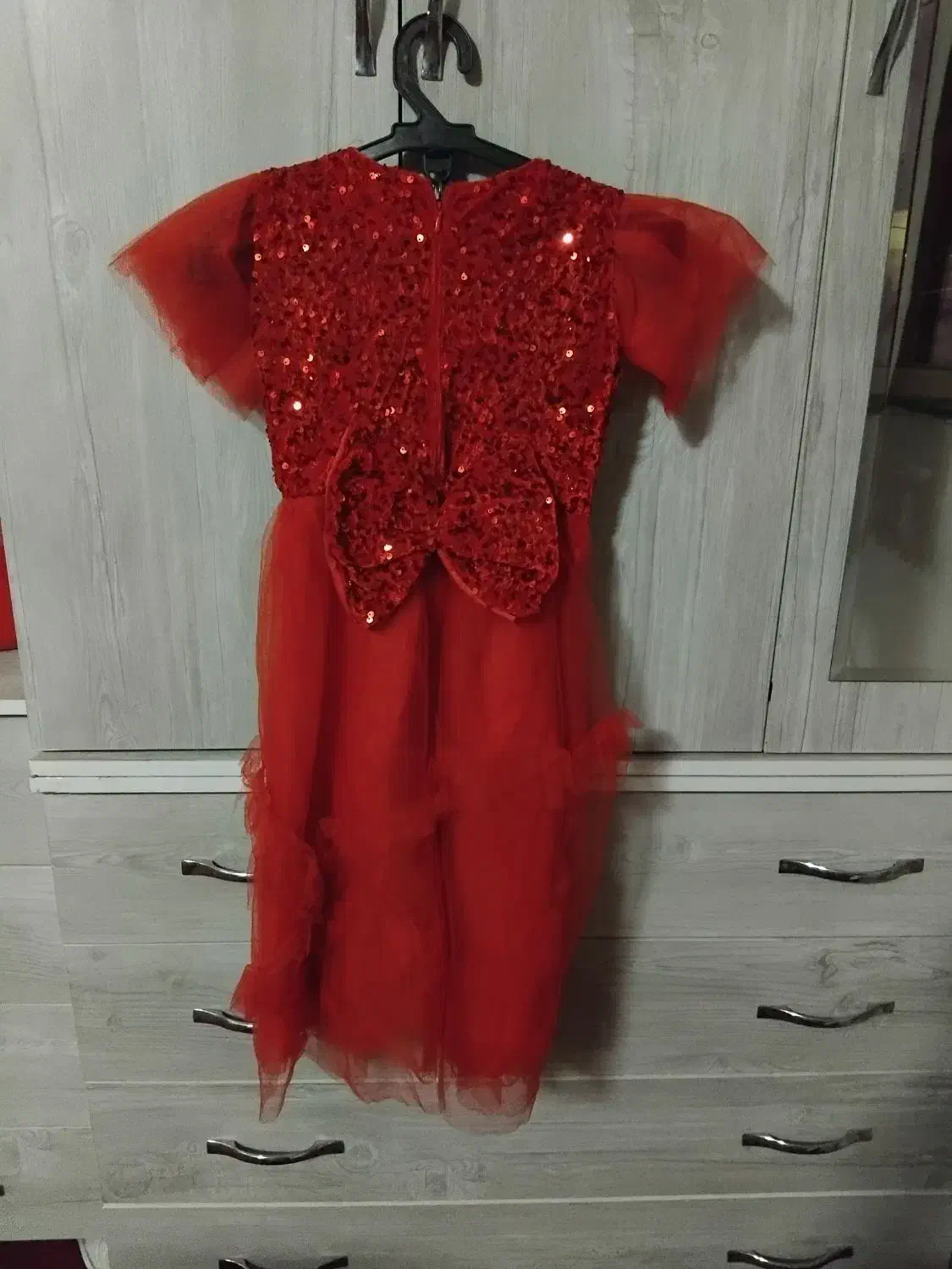 لباس دخترانه|لباس|پاکدشت, پاکدشت (مامازند)|دیوار