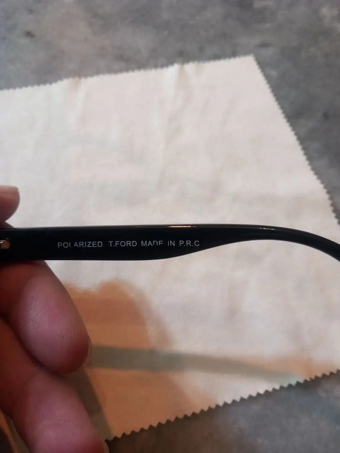 عینک دودی مارک تام فورد اصلی|زیورآلات و اکسسوری|شوشتر, |دیوار