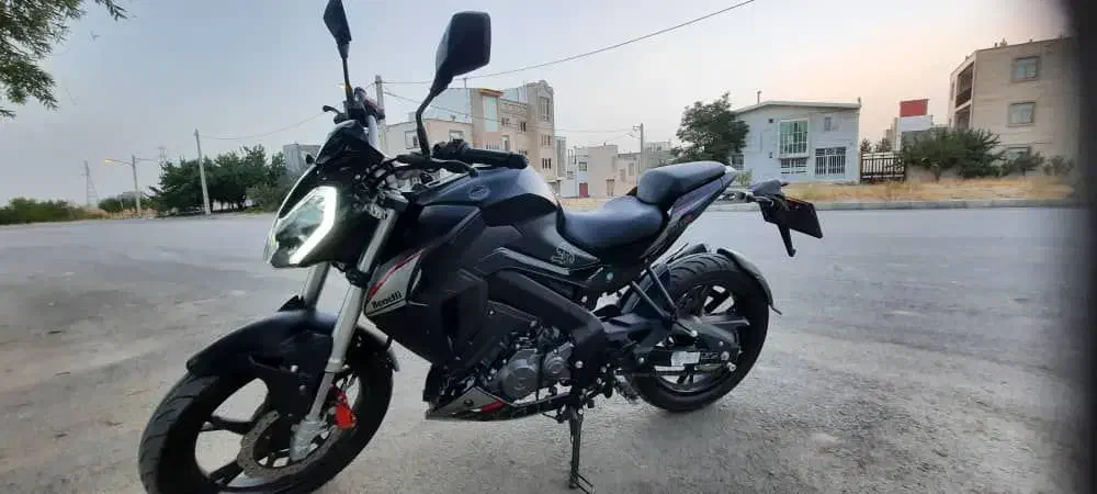 بنلی ۱۸۰ ای آن تی اس|موتورسیکلت|رزن, |دیوار