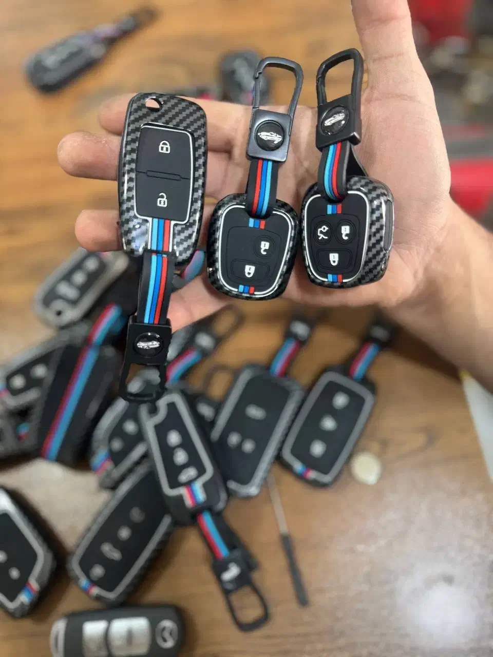 کلیدسازی/قفل/ریموت حیدری|خدمات پیشه و مهارت|قدس, شهر‌قدس|دیوار