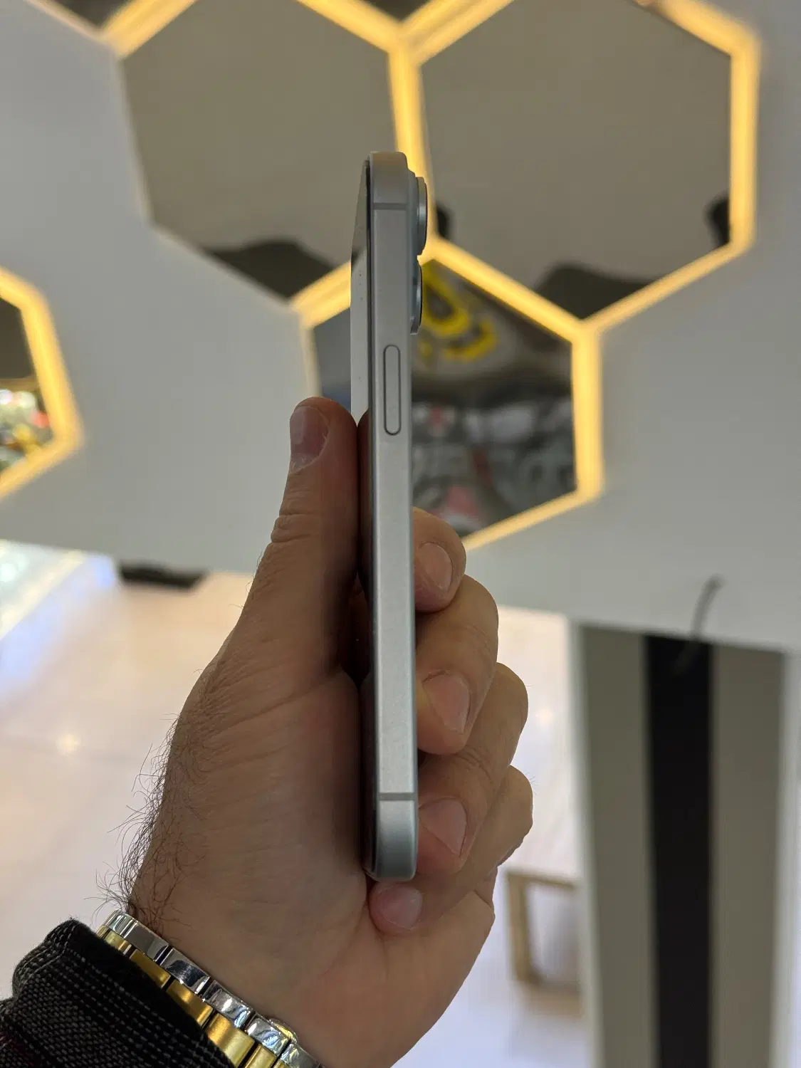 iPhone 15 normal 128G CH|موبایل|قم, عمار یاسر|دیوار