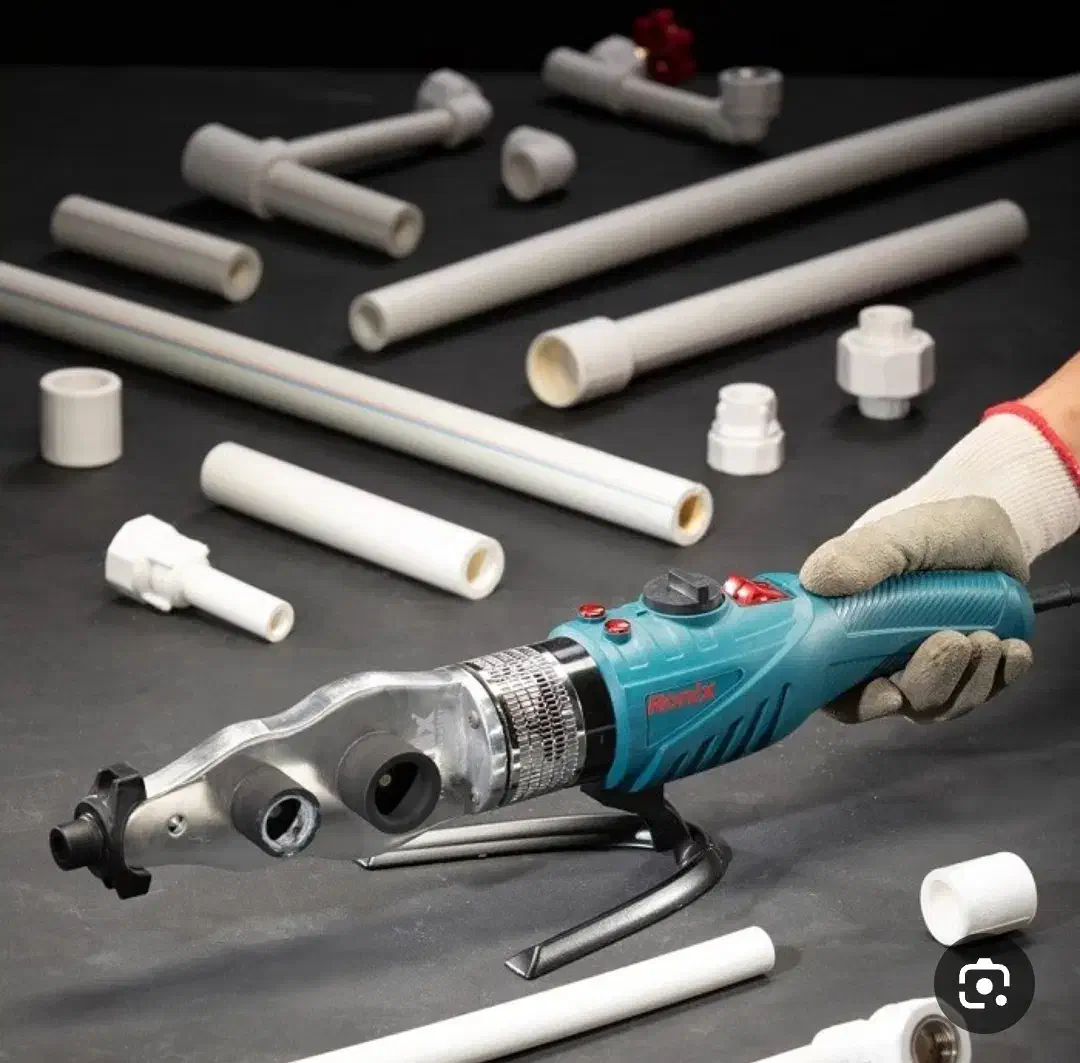 لوله کشی آب ساختمان ونصب شیرآلات ونصب آبگرمکن|خدمات پیشه و مهارت|بم, |دیوار