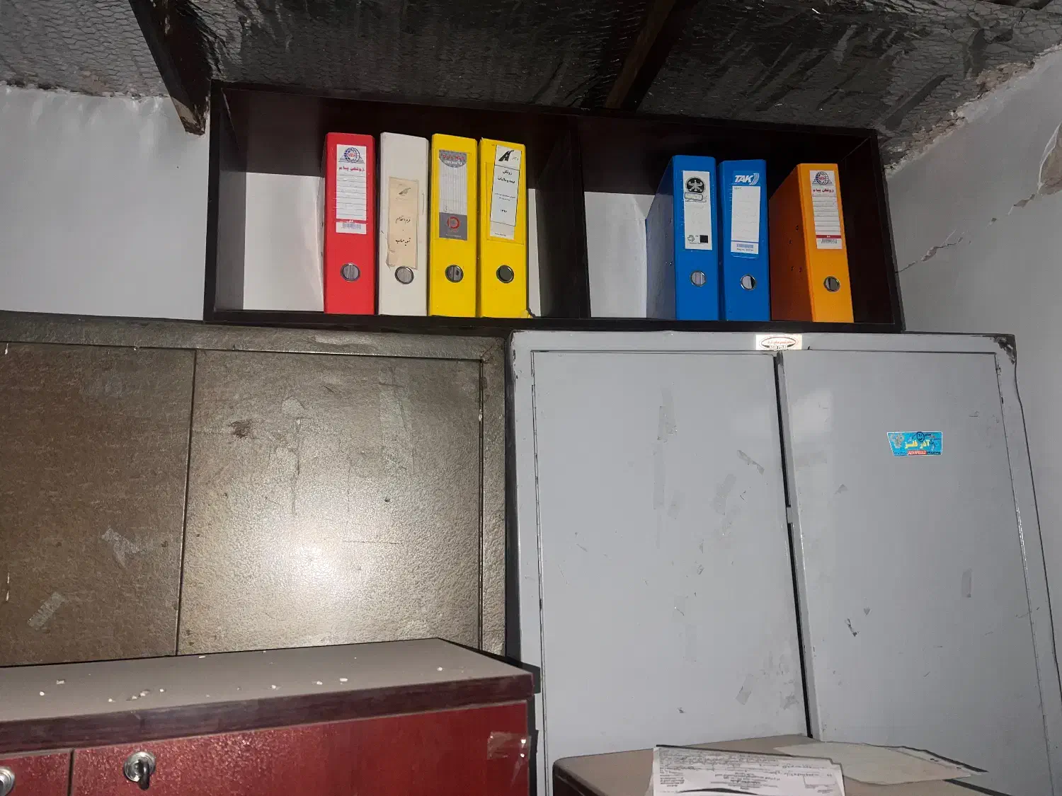 کمد آهنی بزرگ ۲ در جا دار|جاکفشی، کمد، دراور|قم, جمکران|دیوار