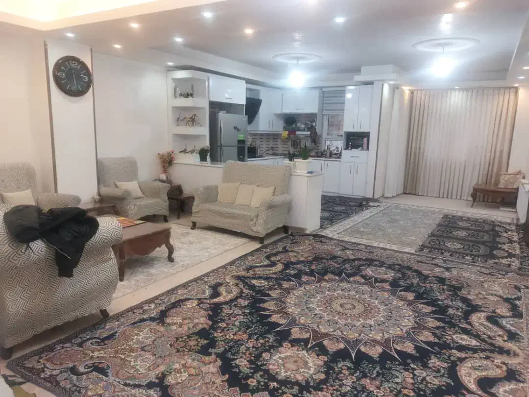 آپارتمان ۱۱۰ متری سند تک برگ هشتگرد قدیم|فروش آپارتمان|هشتگرد, مدرس|دیوار