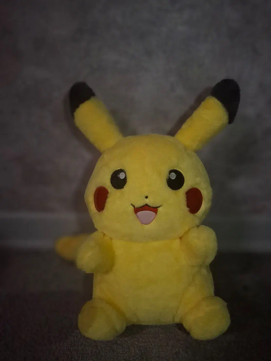 عروسک|اسباببازی بچه|کاشان, فین کوچک|دیوار