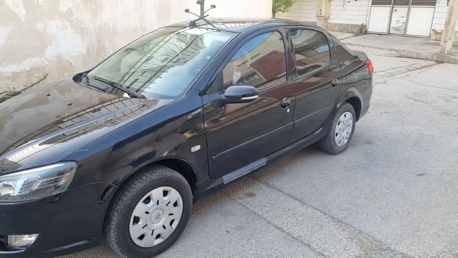 رانا ۴۰۱|خودرو سواری و وانت|بوشهر, |دیوار