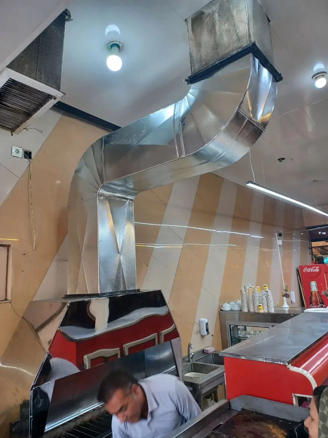 کار گاه کانال کولر|خدمات پیشه و مهارت|اصفهان, مارچین|دیوار