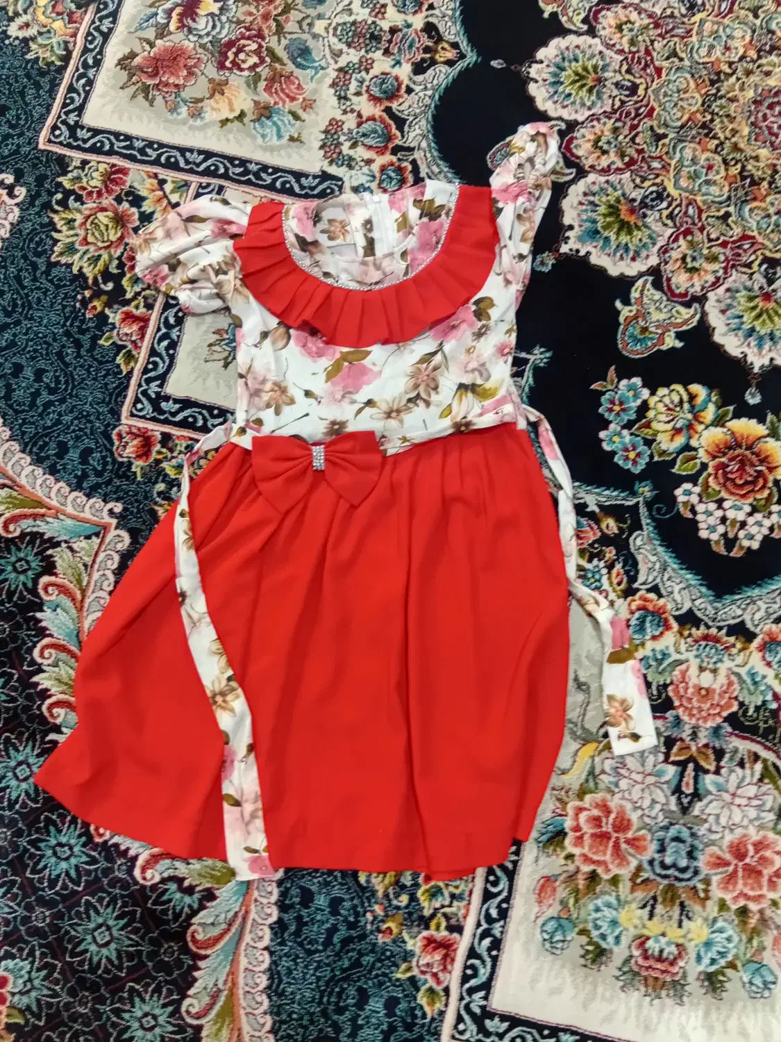 لباس دخترانه|کفش و لباس بچه|کنگاور, |دیوار