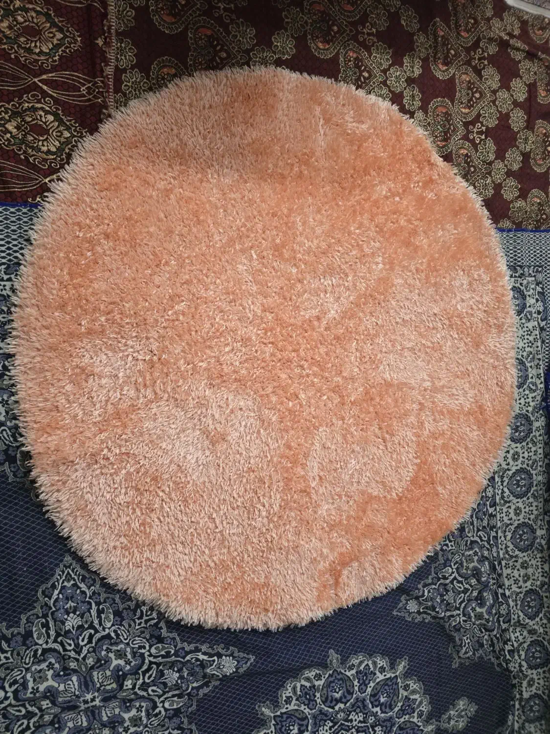 فرش گرد برند فرشینه|فرش|ملارد, |دیوار