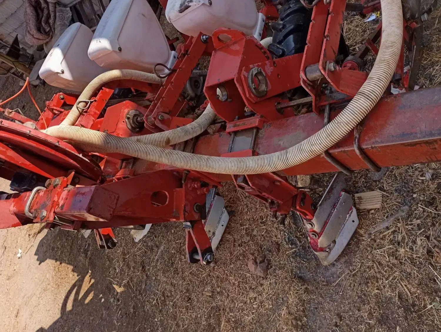 ذرت کار پنوماتیک|ماشین‌آلات صنعتی|داران, |دیوار