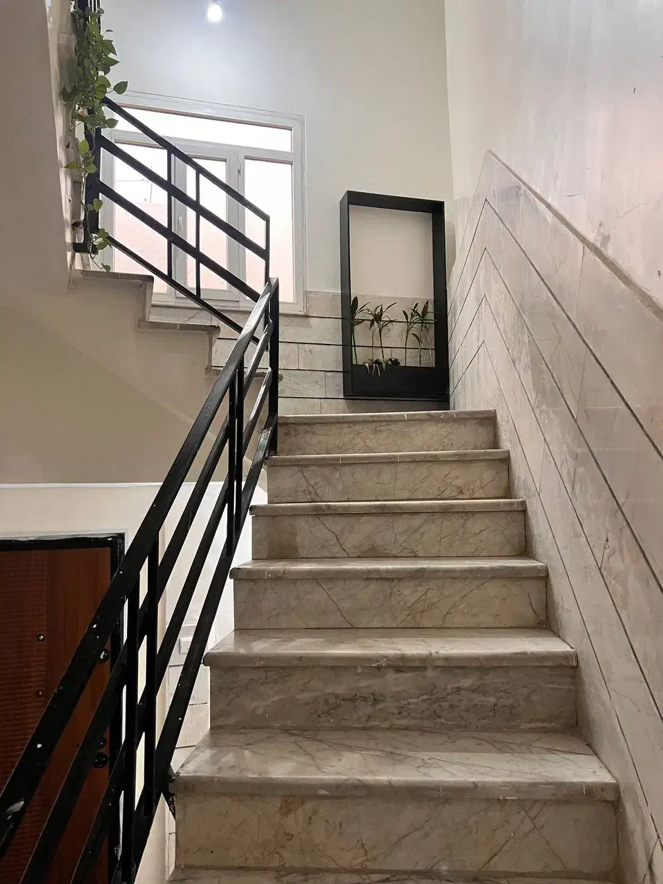 آپارتمان دربست موقعیت اداری و تجاری اصلی فردیس|فروش دفتر کار، اتاق اداری، مطب|فردیس, فردیس|دیوار