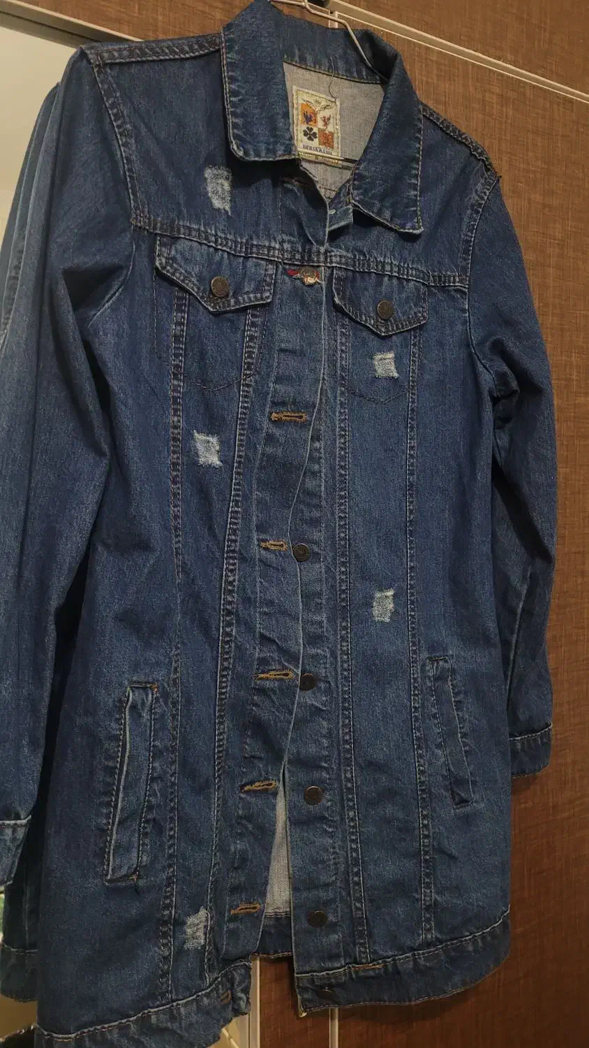 مانتو لی|لباس|رشت, منظریه|دیوار