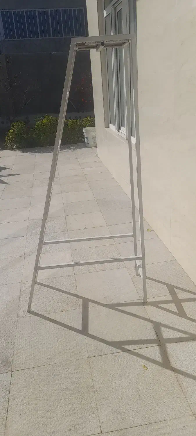 نردبان چهار پایه آهنی خیلی محکم|ابزارآلات|باسمنج, |دیوار