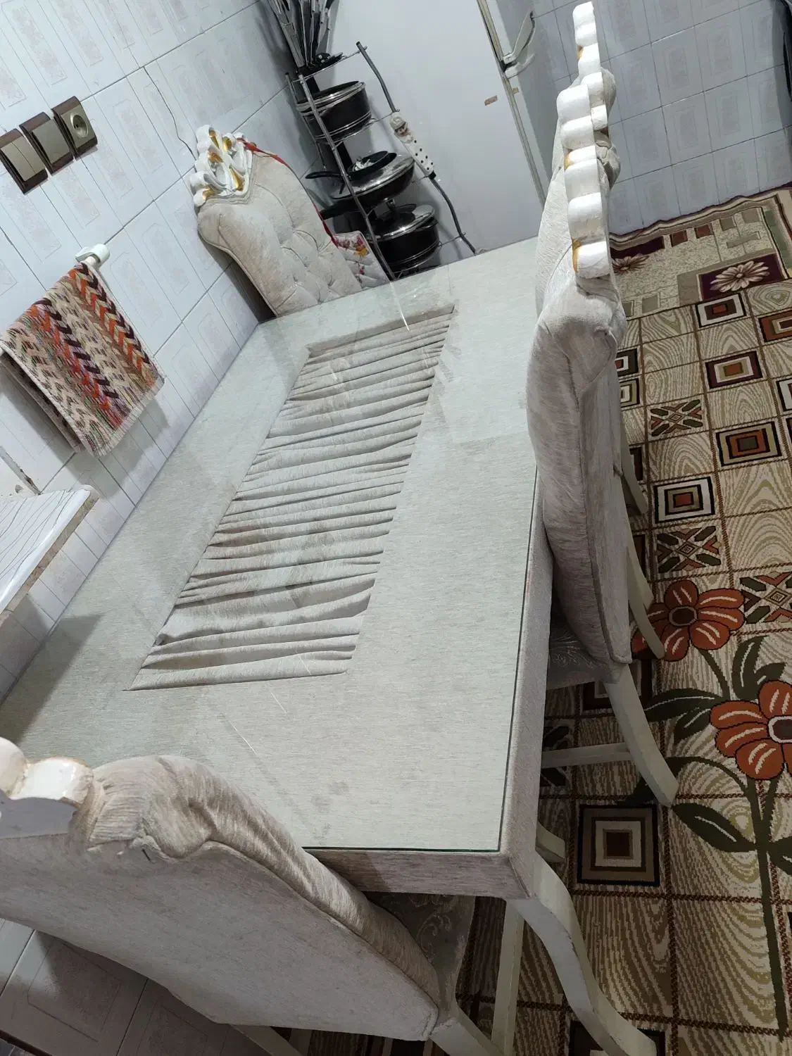 میز نهار خوری|میز و صندلی غذاخوری|مشهد, امیر المومنین|دیوار