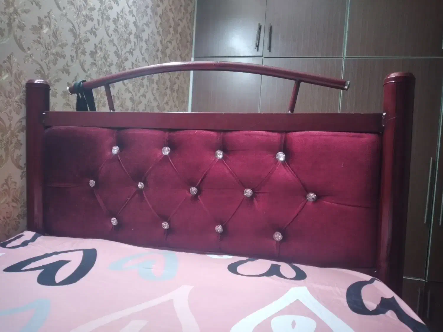 تخت فلزی|تخت و سرویس خواب|اردبیل, |دیوار