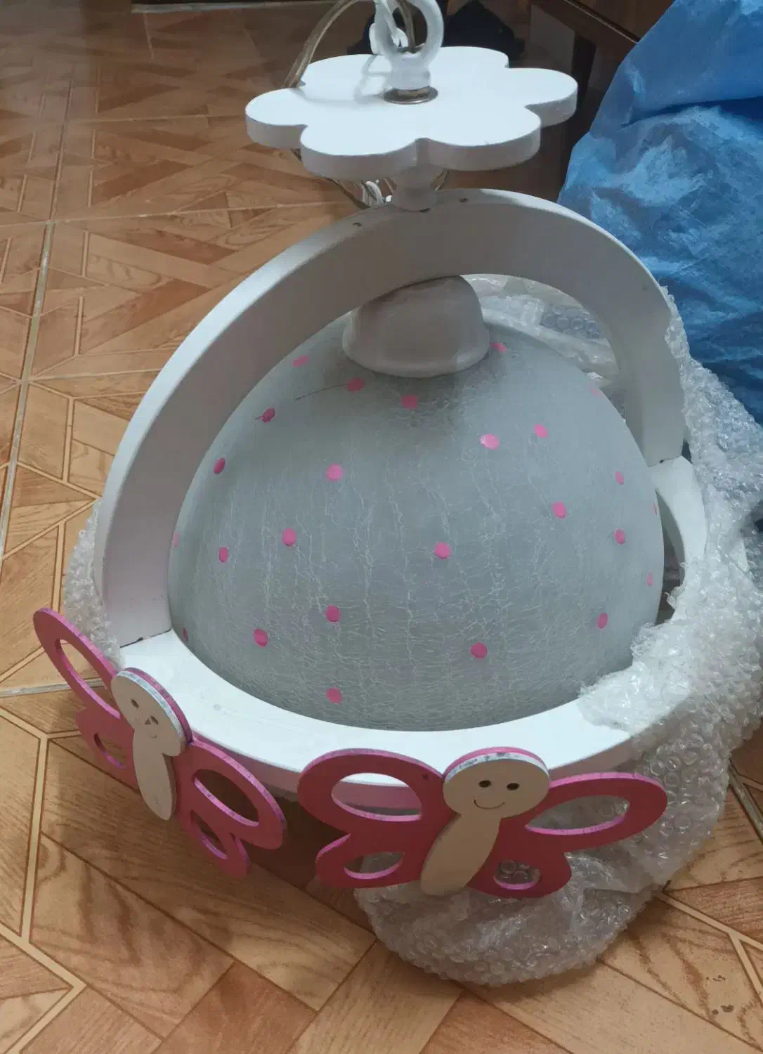 تعدادی وسایل منزل|لوستر و چراغ آویز|بجنورد, |دیوار