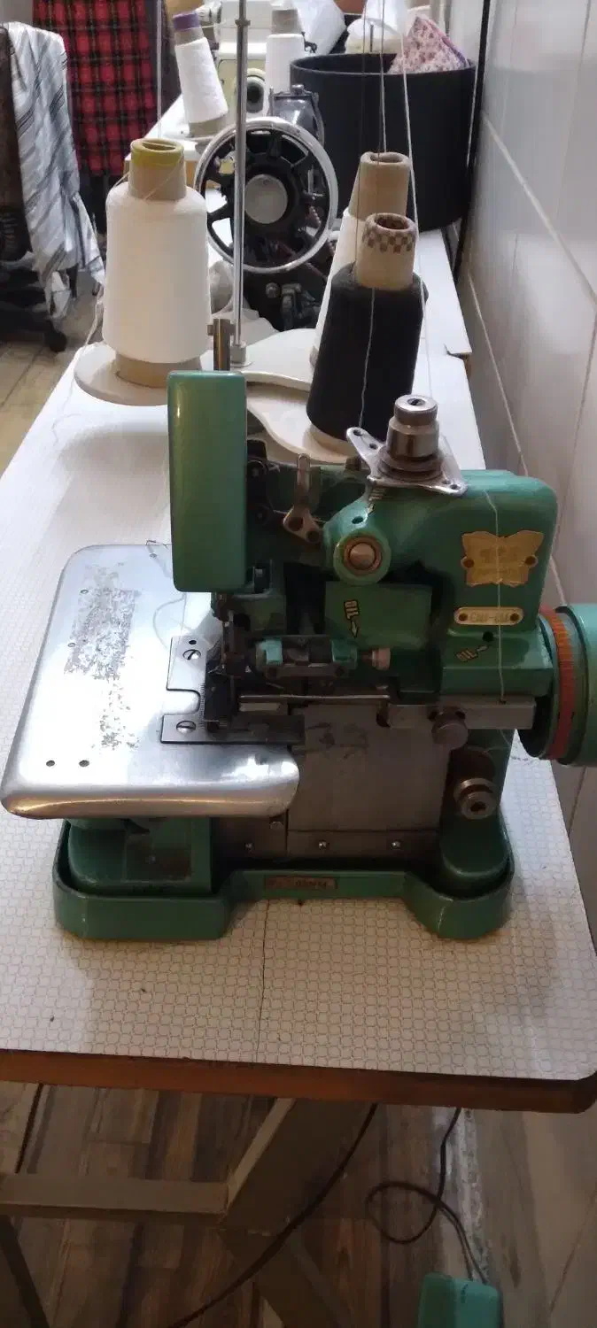 چرخ سردوز پروانه فروش فوری  زیر قیمت|چرخ خیاطی و ریسندگی|کرمان, |دیوار