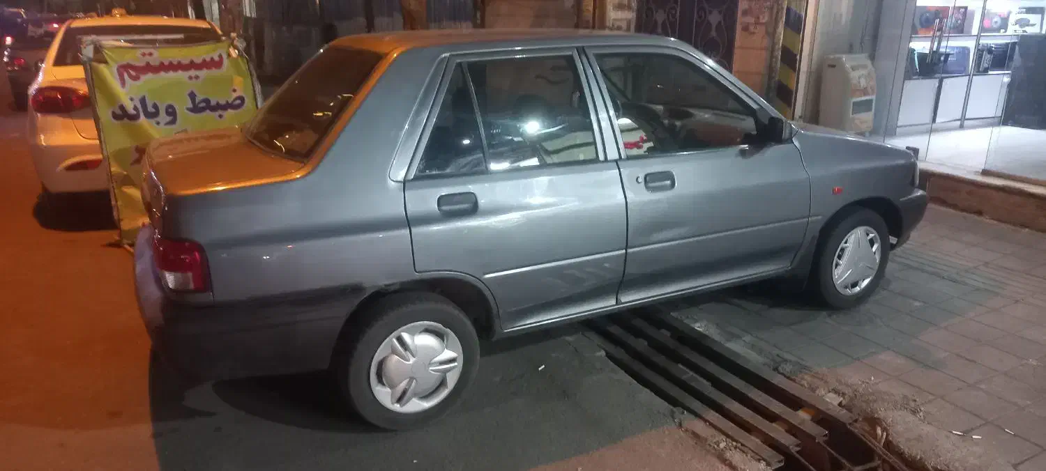 پراید مدل ۹۸ خاکستری|خودرو سواری و وانت|تهران, مشیریه|دیوار