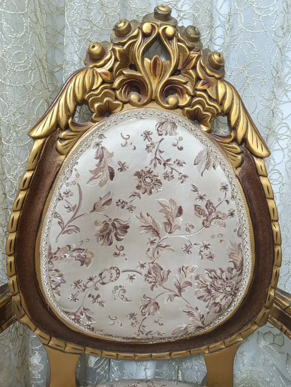 ۴ عدد مبل چوب راش|مبلمان خانگی و میز عسلی|رشت, فلسطین|دیوار