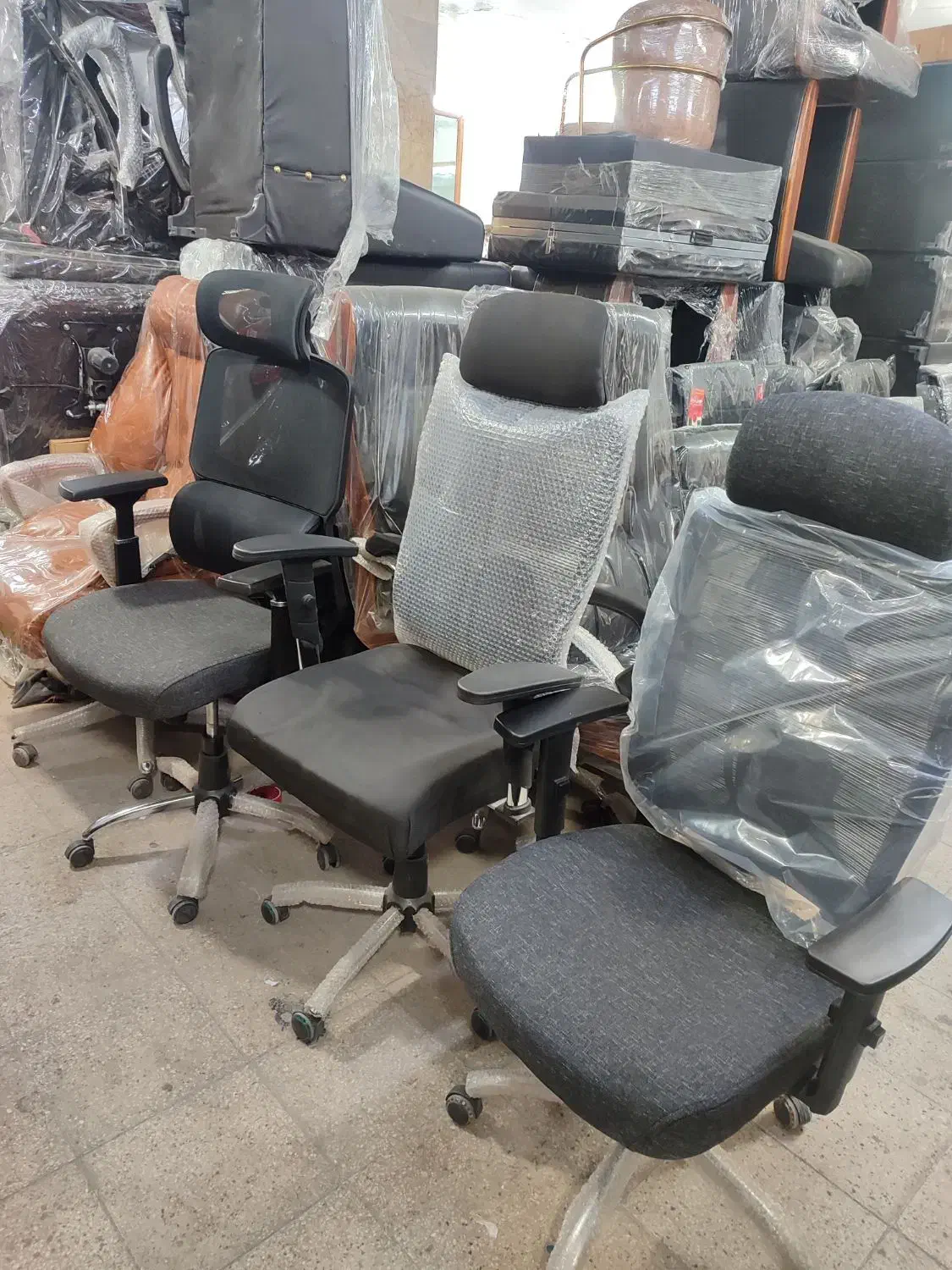 ،صندلی توری کارمندی اداری|دفتر کار|مشهد, کارگران|دیوار