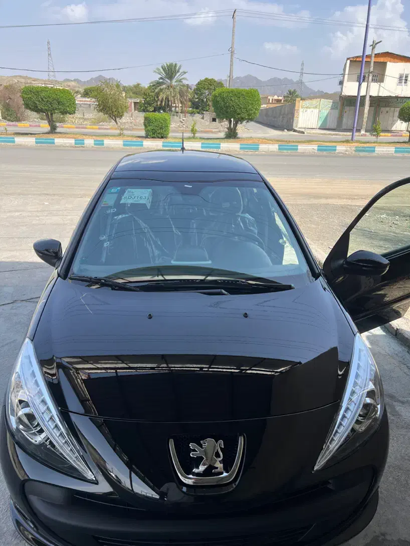 ماشین پژو ۲۰۷|خودرو سواری و وانت|جیرفت, |دیوار