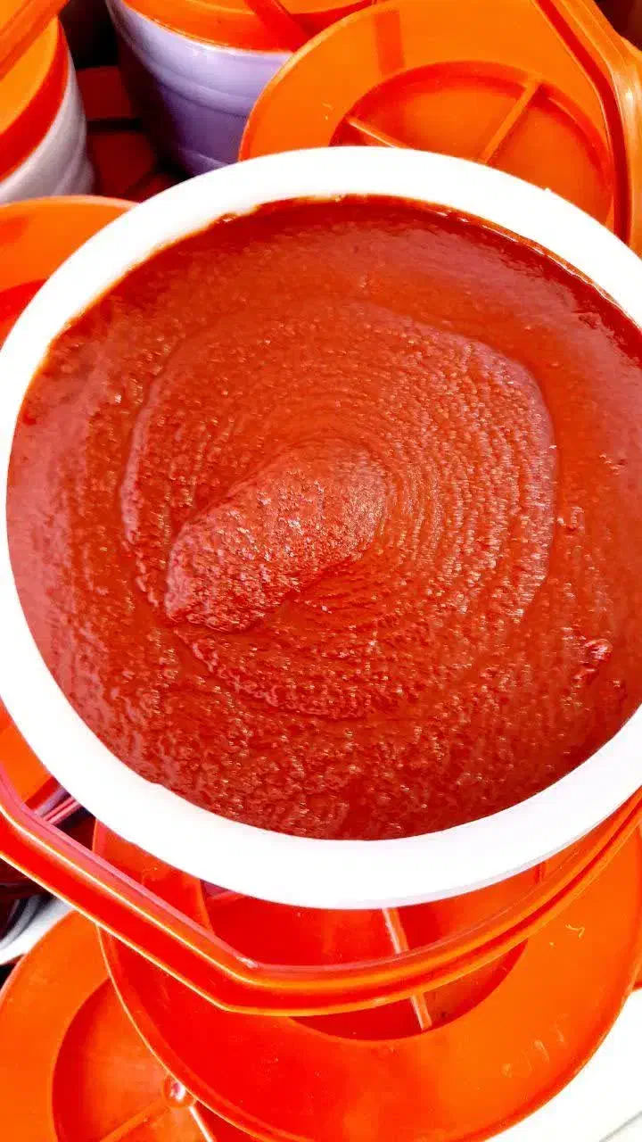 رب تازه|خوردنی و آشامیدنی|قم, قلعه کامکار|دیوار