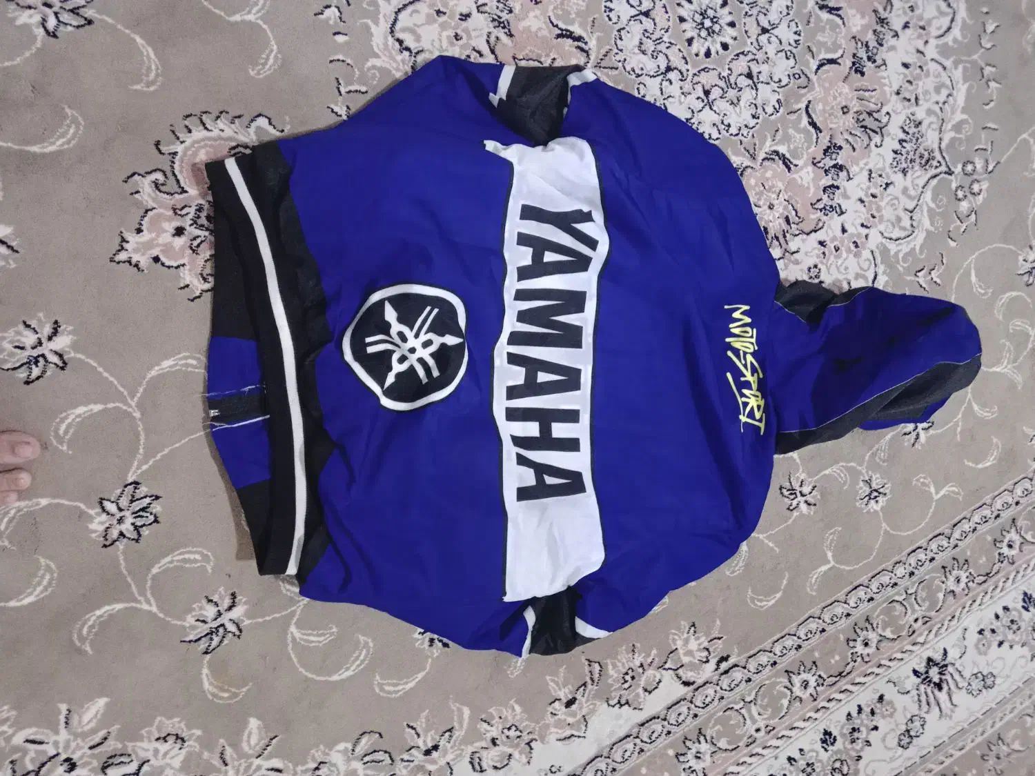 سوشرت یاماها|لباس|قیدار, |دیوار