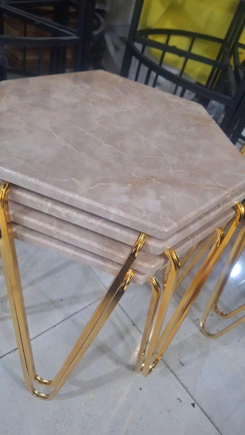 میز عسلی ۴ تیکه|مبلمان خانگی و میز عسلی|تهران, نعمت‌آباد|دیوار