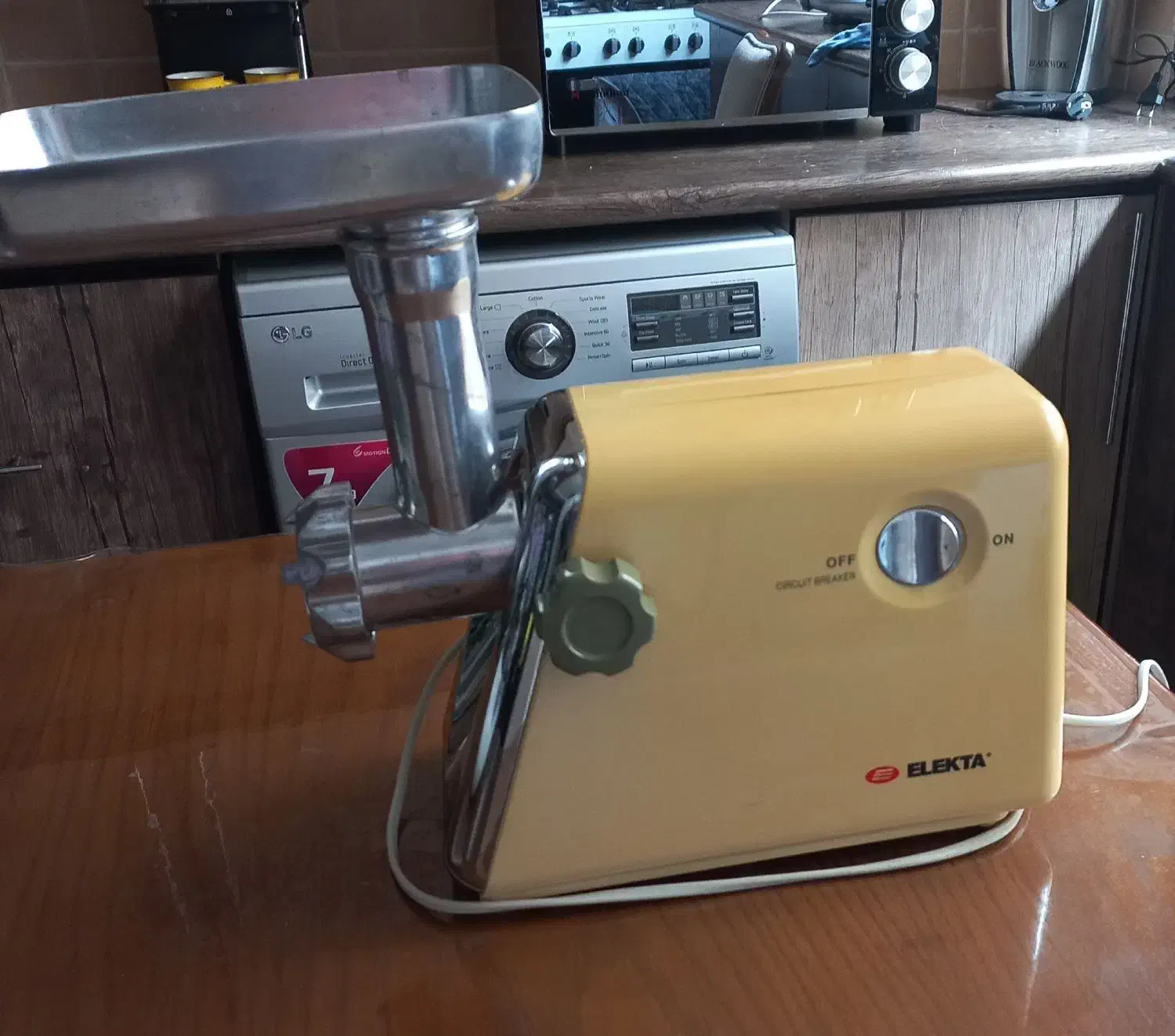 چرخ گوشت|خردکن، آسیاب، غذاساز|مراغه, |دیوار