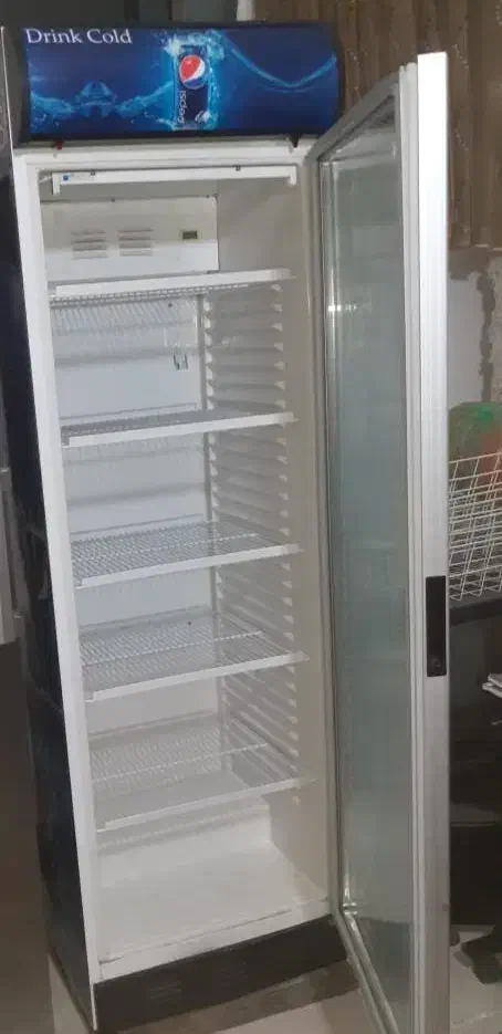 یخچال صنعتی تک درب|فروشگاه و مغازه|ساری, |دیوار