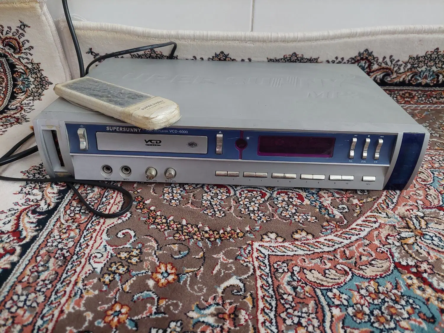 وی سی دی|پخش‌کننده DVD و ویدیو|قم, نخودی|دیوار