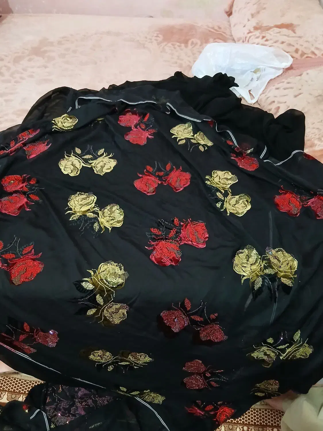 پارچه حریر|لباس|یاسوج, |دیوار