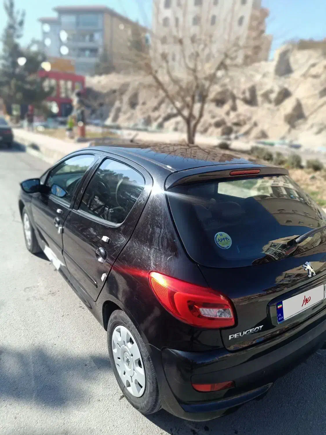 207 مدل 1401 سقف فلز|خودرو سواری و وانت|کرج, حصارک پایین|دیوار