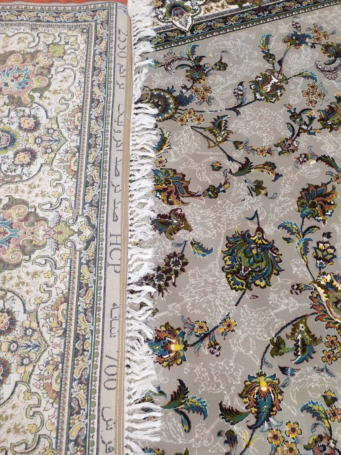 فرش700شانه با تراکم 2550دررنگ بندی و نقشه متفاوت|فرش|بانه, |دیوار