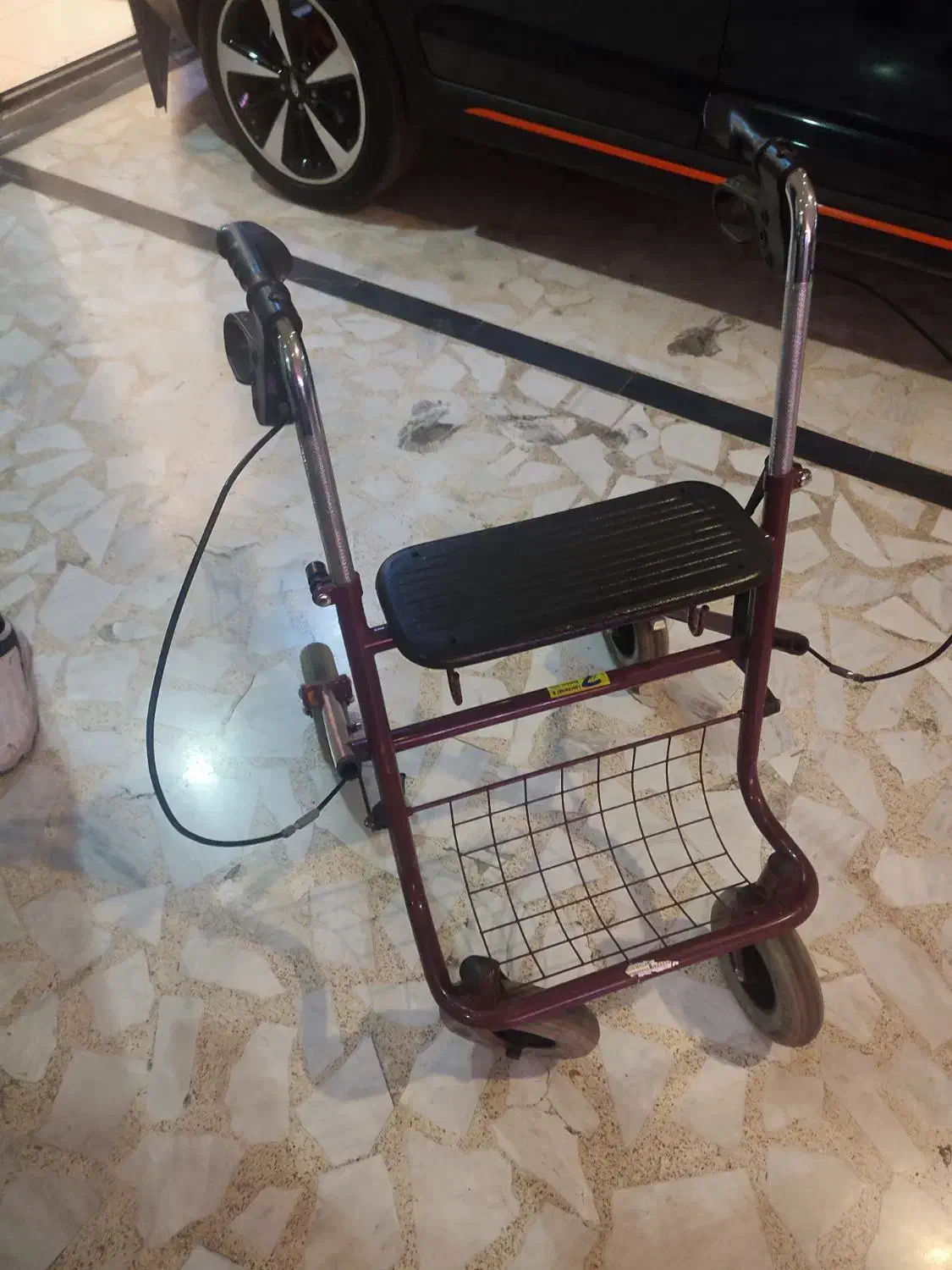 واکر چرخ دار|آرایشی، بهداشتی، درمانی|کرج, دانشگاه آزاد|دیوار