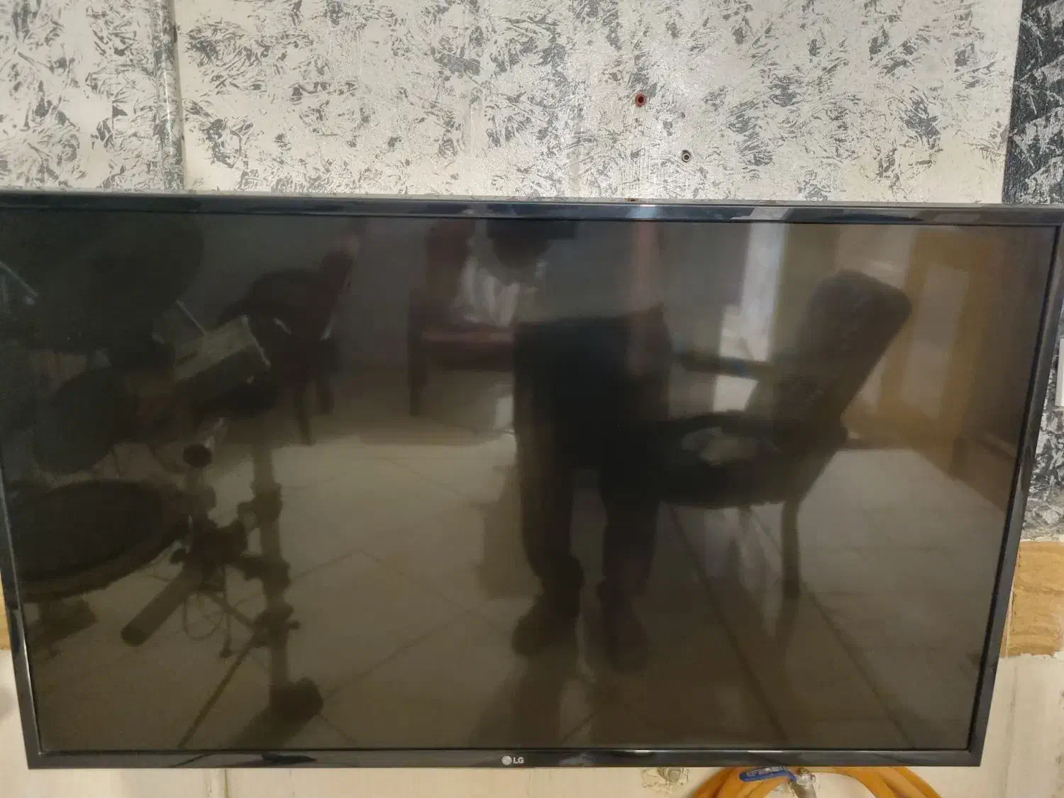 ال ای دی 43اینچ ال جی|تلویزیون و پروژکتور|مسجد سلیمان, |دیوار