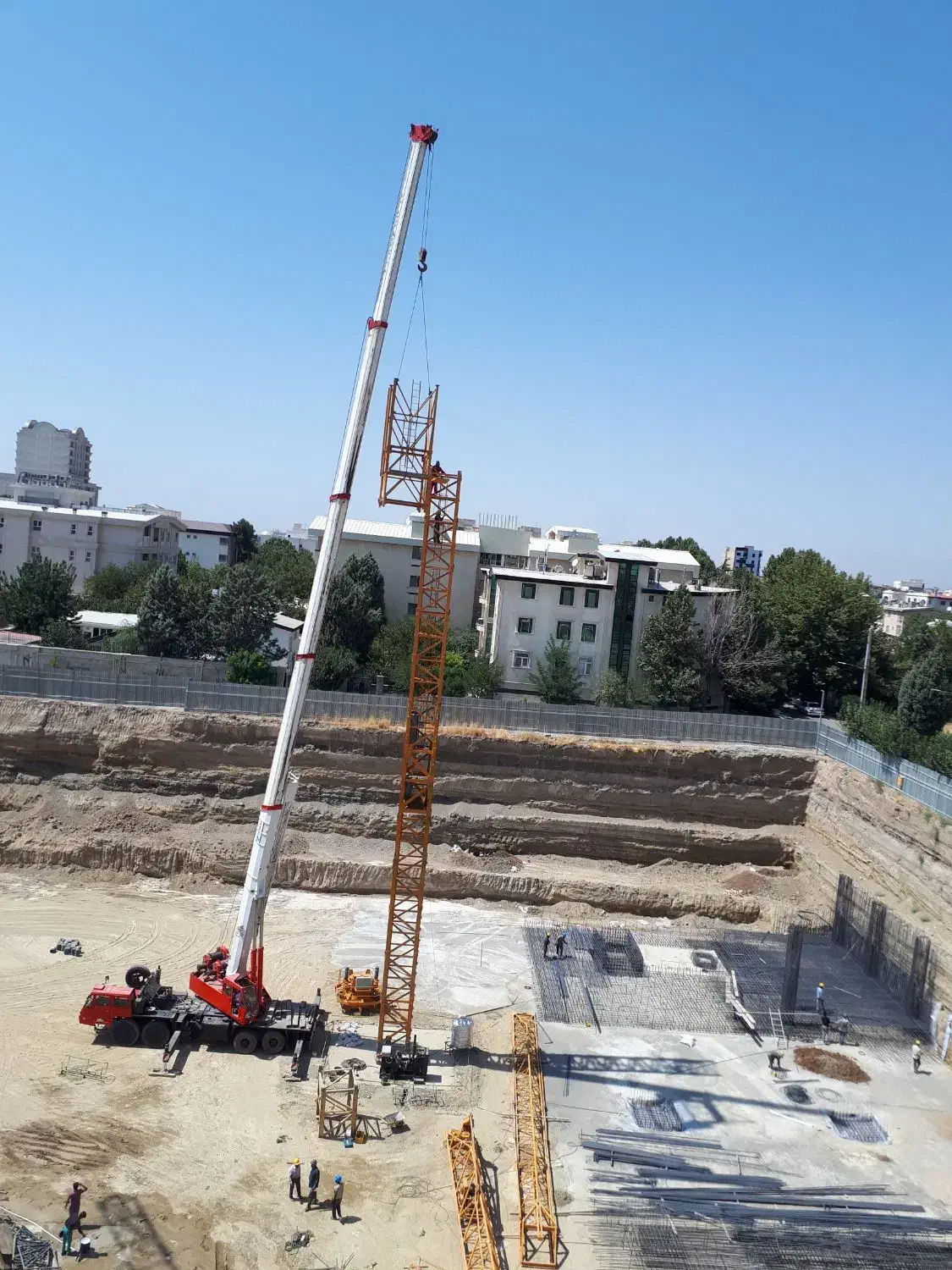 نصب آسانسورهای داخلی وآلیماک و جوشکاری و نصب تاور|خدمات پیشه و مهارت|باغستان, |دیوار