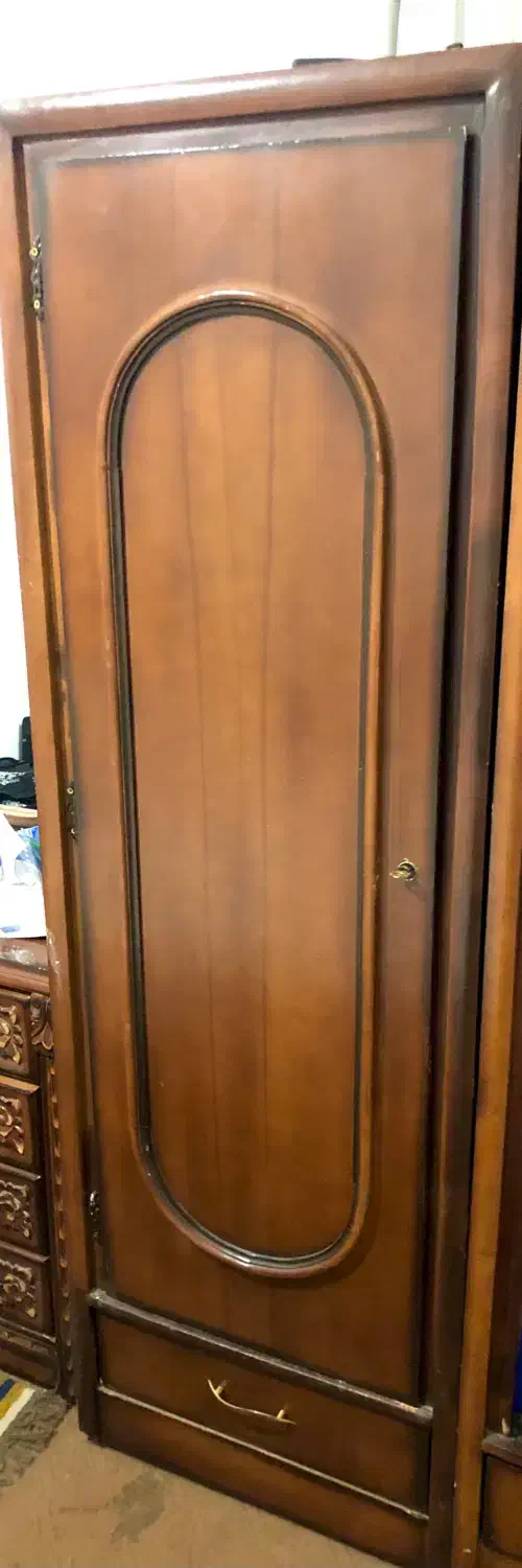 کمد چوبی|جاکفشی، کمد، دراور|اصفهان, خواجو|دیوار