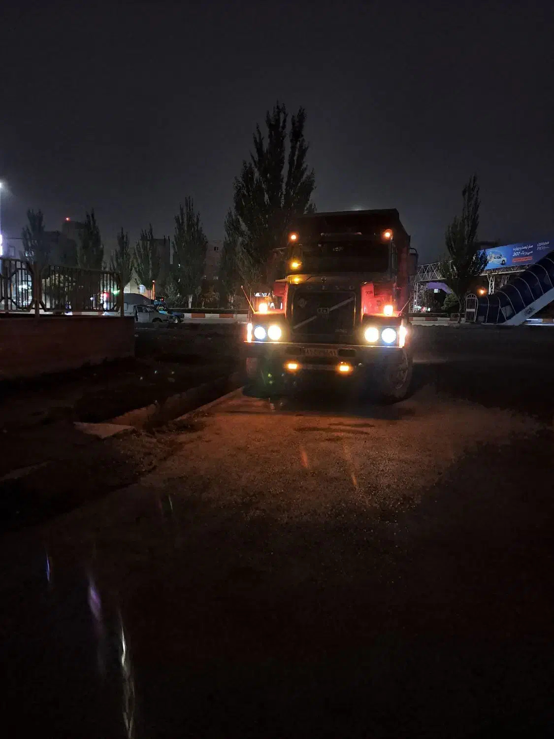 حمل نخاله شن ماسه پوکه خاکبرداری|خدمات حمل و نقل|اردبیل, |دیوار