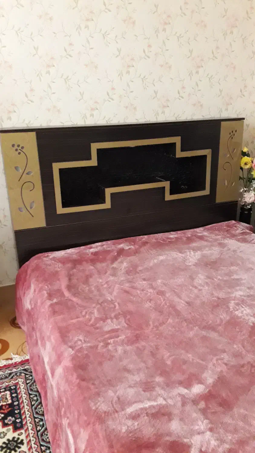 تخت خواب|تخت و سرویس خواب|شیروان (خراسان), |دیوار