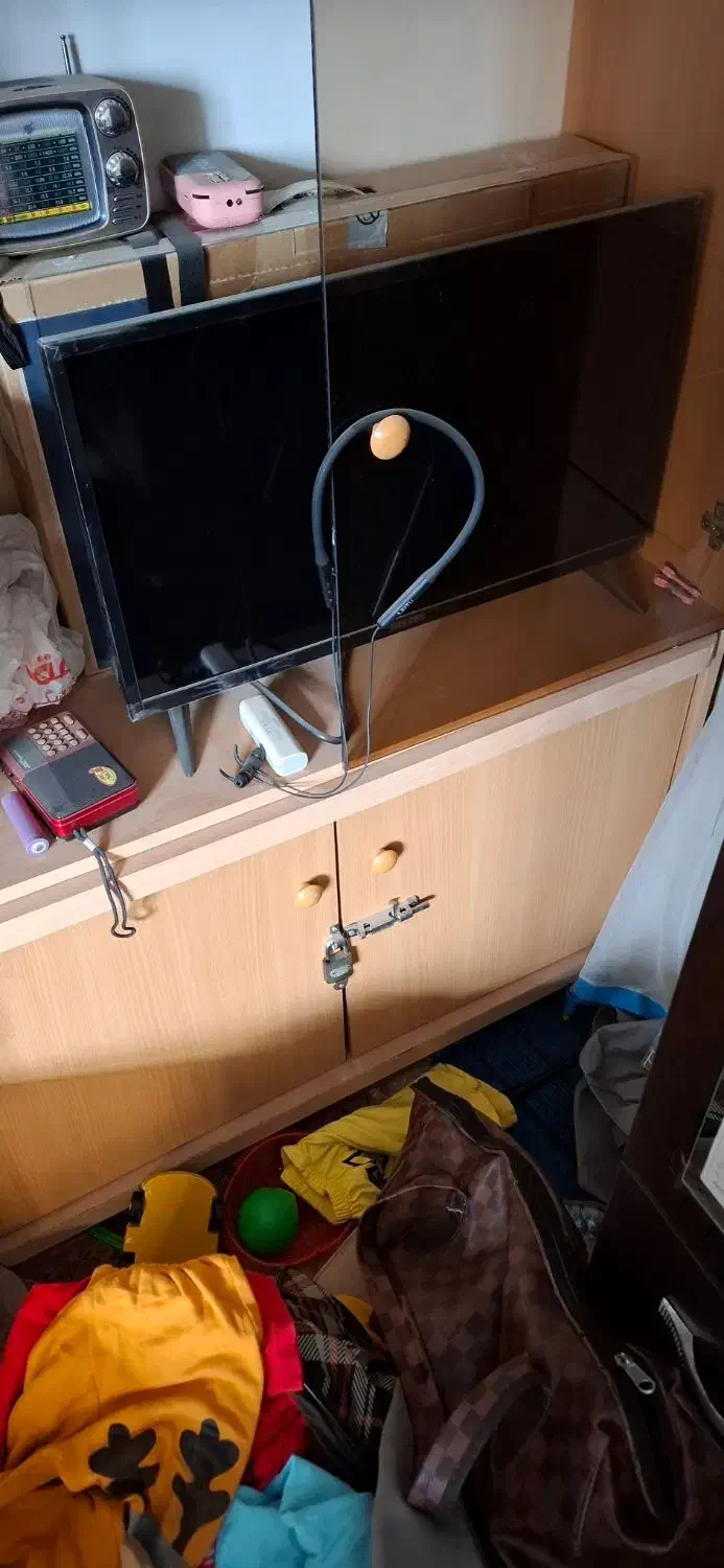 مانیتور و تلویزیون سایز 24 اینچ صنام|تلویزیون و پروژکتور|آبیک, |دیوار