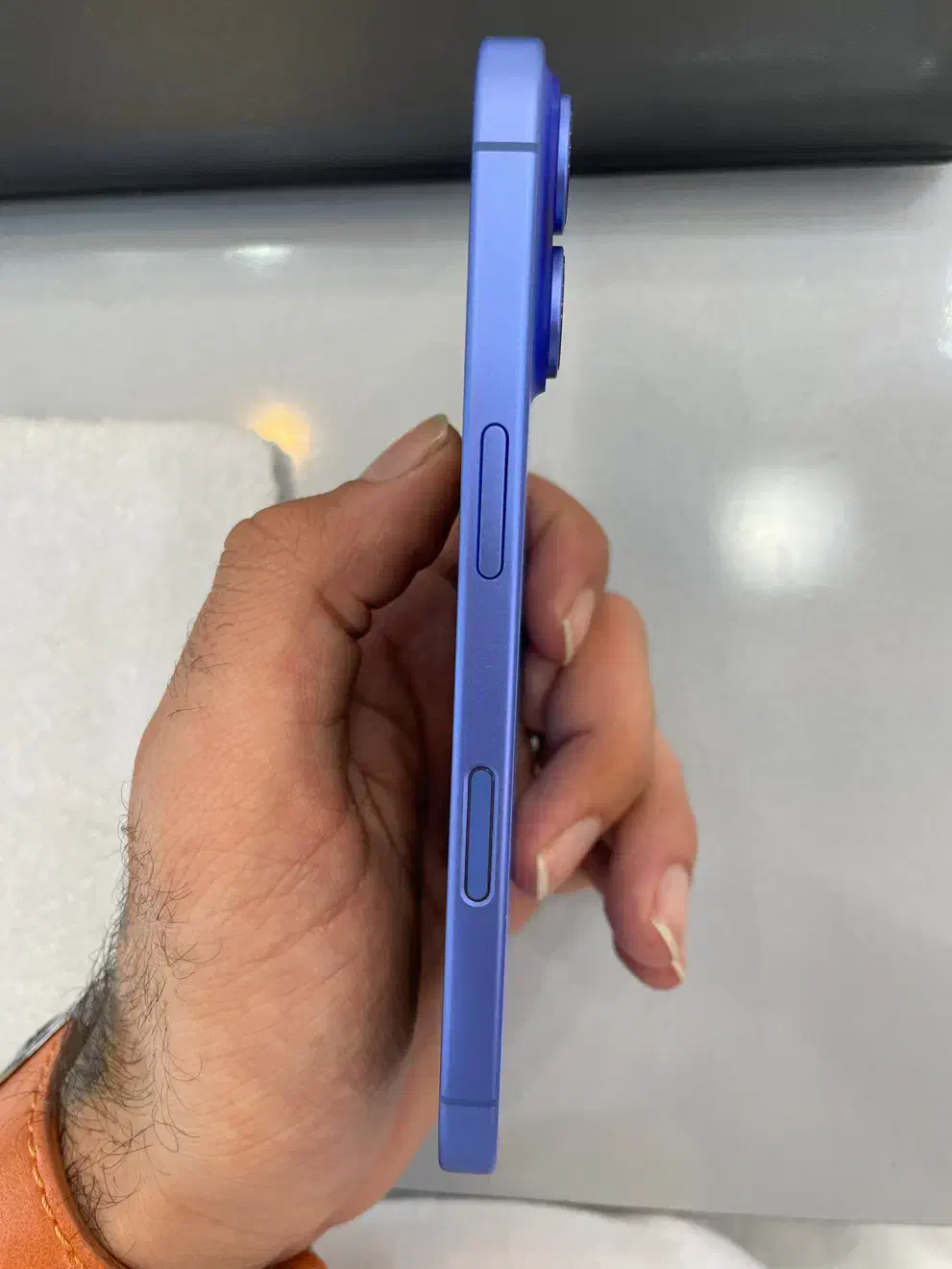 آیفون ۱۶ نرمال ۱۲۸ گیگ دوسیم|موبایل|رشت, خواهر امام|دیوار