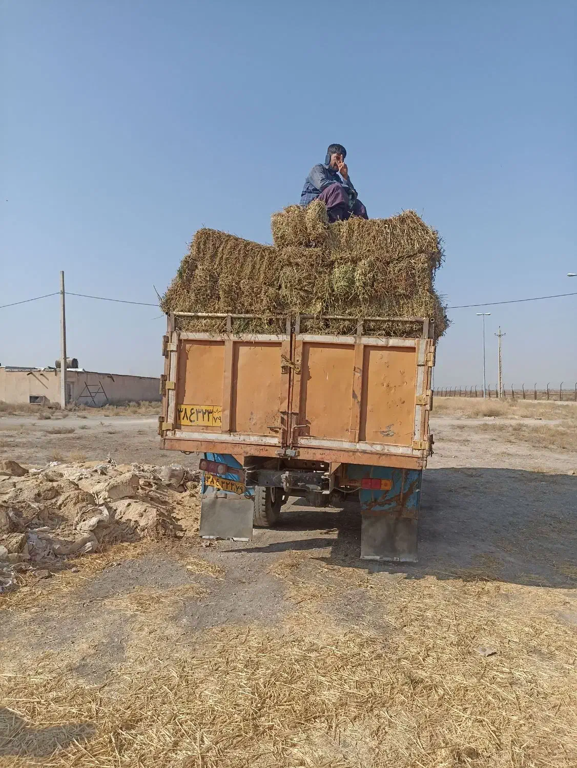 ایفا نارنجی|خودرو سنگین|محمدیه-قزوین, |دیوار